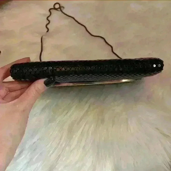 Vintage Enamel Pailette Metal Clutch Purses Bundle of 2 - Picture 13 of 16